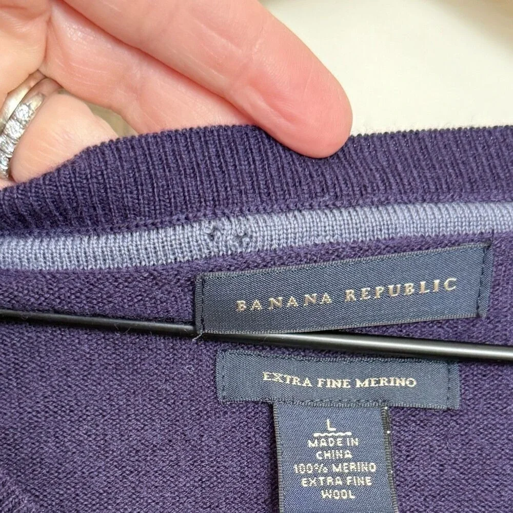 Banana Republic 100% Merino Wool Purple Argyle Sweater Plaid Preppy Academia L